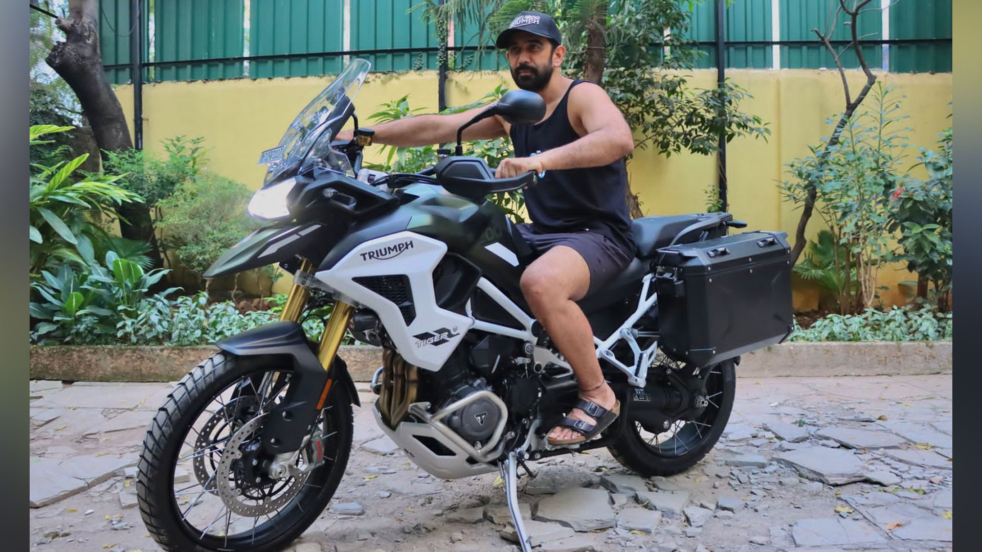 Breathe actor Amit Sadh finally purchases his dream bike; posts on social media