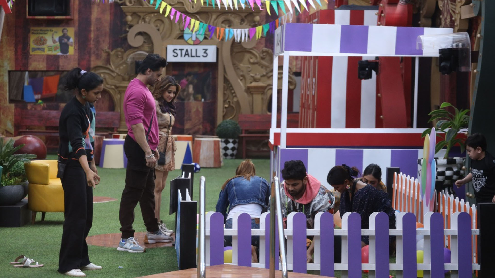 The housemates play the task of ‘Qismat’ to acquire the ration for this week on COLORS’ ‘Bigg Boss 16’