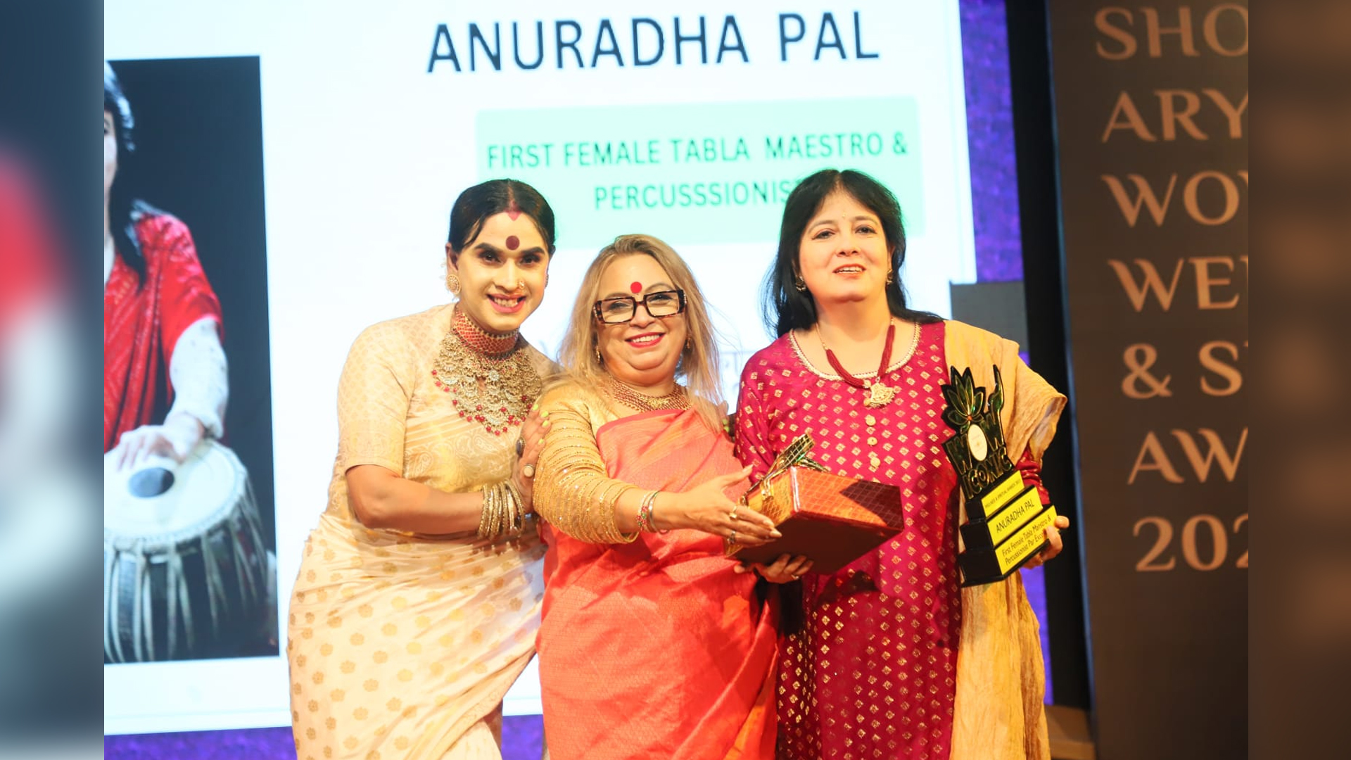 Shobha Arya’s WOW ICONIC & SPIRITUAL AWARDS 2023 event concludes successfully