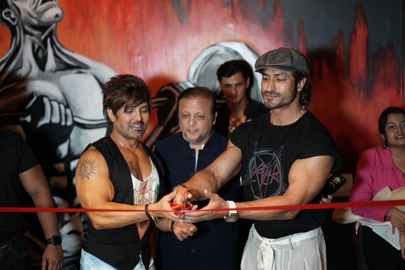 Vidyut Jamwal Inaugurates Pump Gym by Birla well-being, Ushering in a New Era of Holistic Wellness