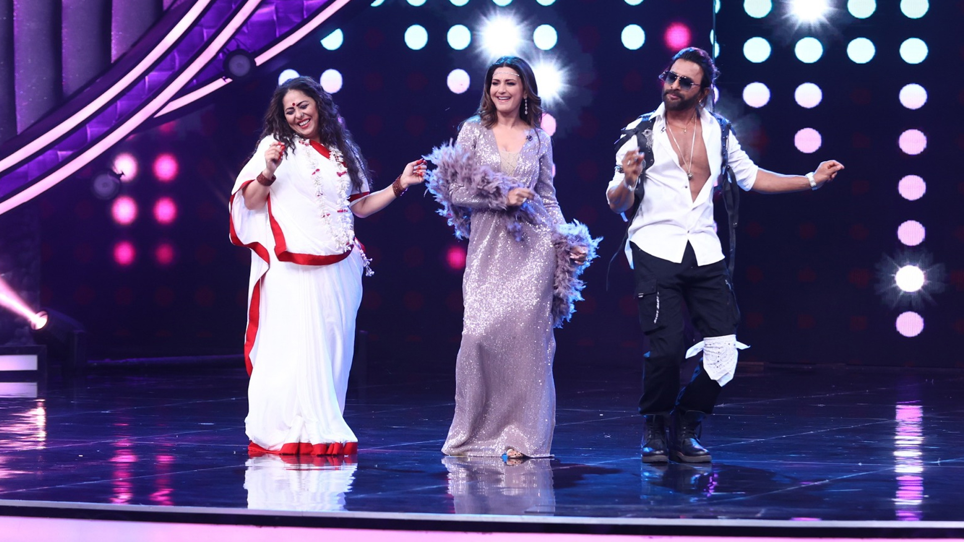 The Judges of India’s Best Dancer Season 3 will enthrall audiences in their ‘blockbuster’ Bollywood avatars on Sony Television Entertainment!