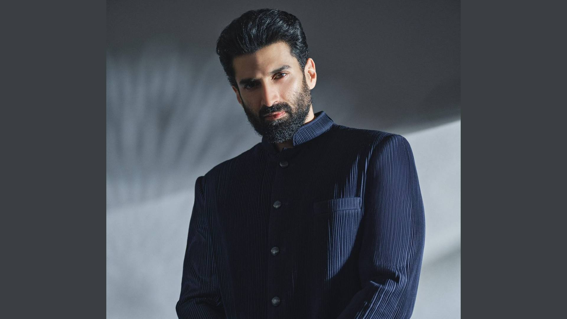 Aditya Roy Kapur starts shooting for Rakt Bramhand