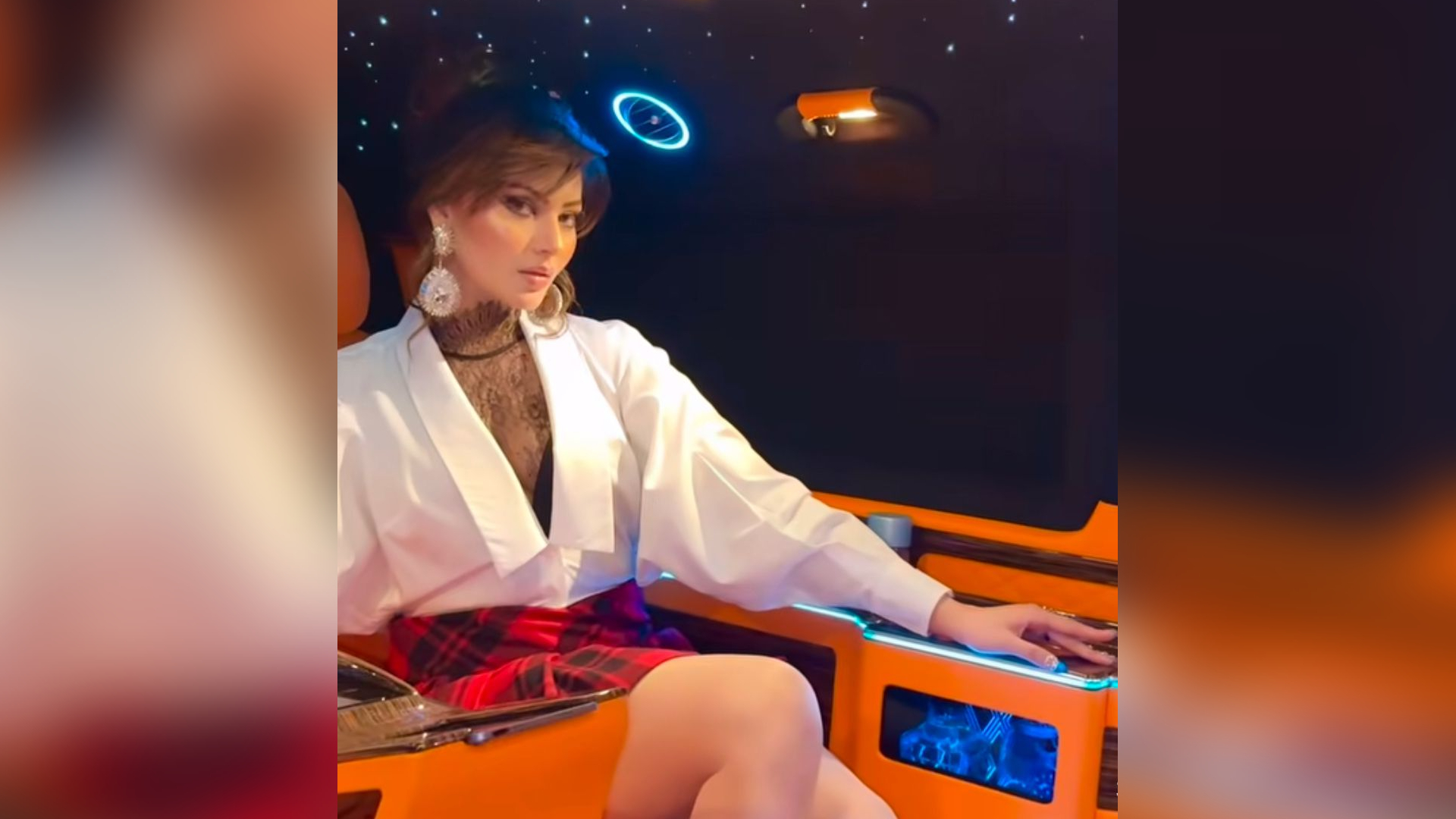 Watch: Urvashi Rautela spotted giving serious lifestyle goals in her swanky ultra-luxurious 7 crore  Mercedes premium vehicle, netizens feel inspired like never before!