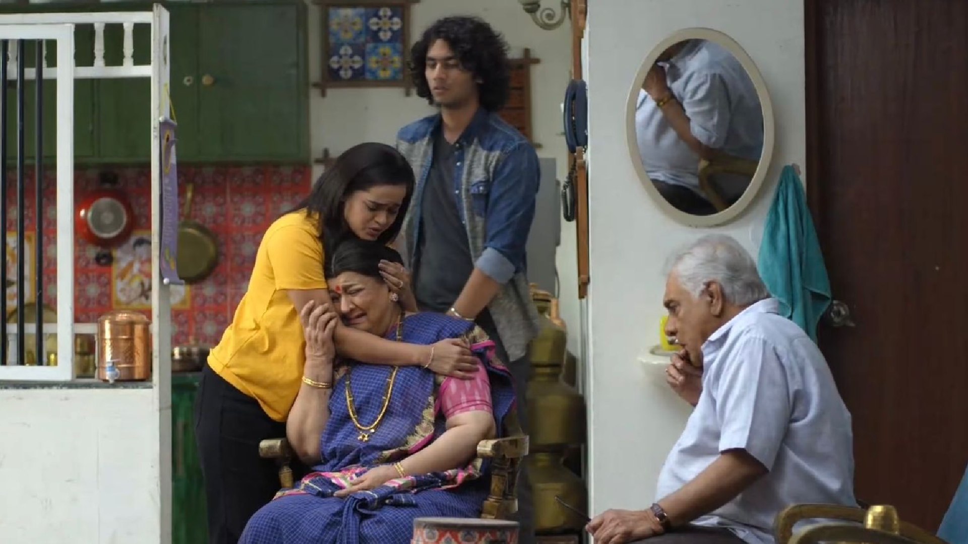 Misunderstandings arise when Radhika and Srinivas overhear Rajesh’s plan to send them to an old age home in Sony SAB’s Wagle Ki Duniya