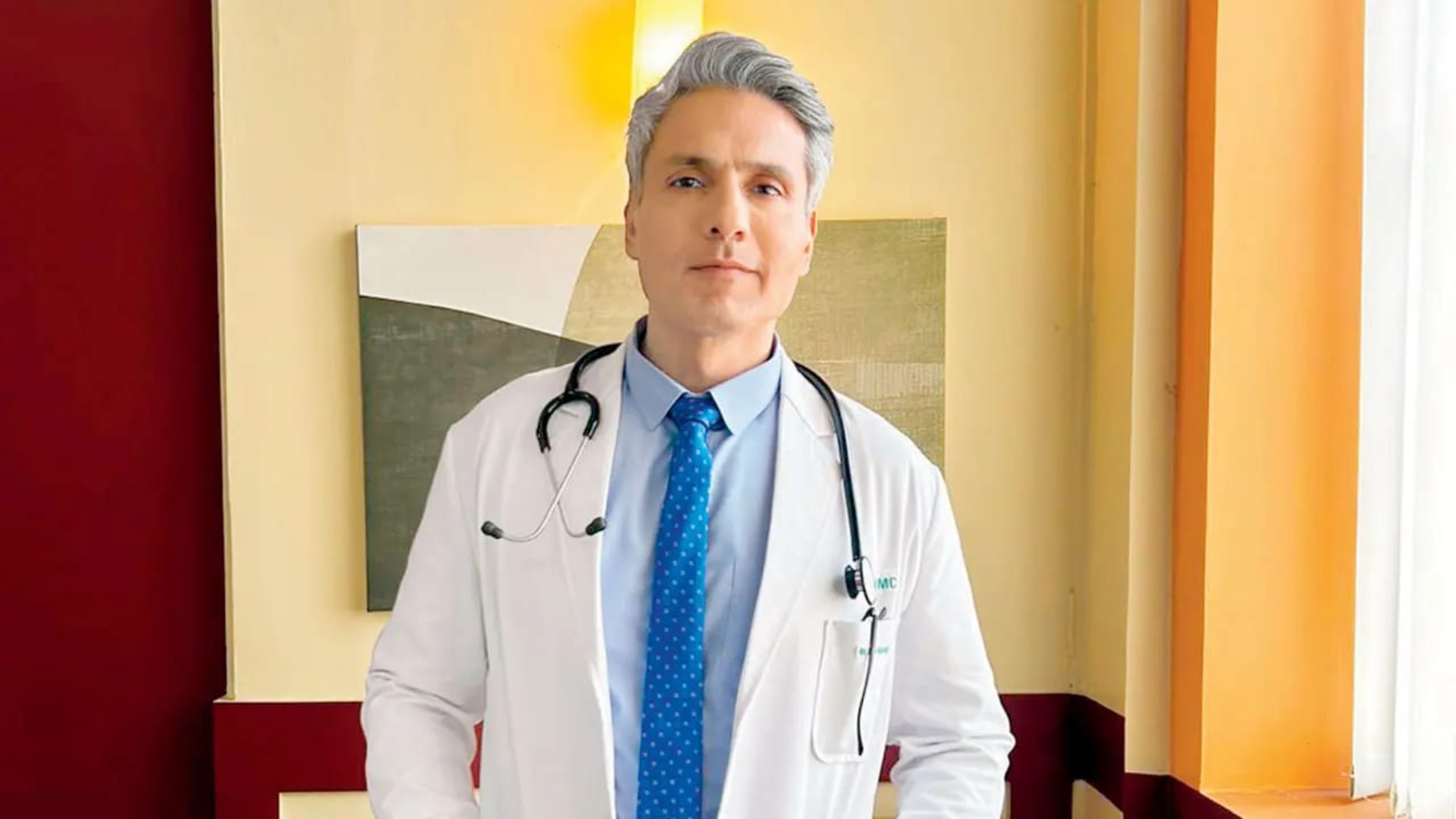 “Whenever I get stuck or want to understand a case in more depth, I reach out to my sisters who are doctors for advice” says Iqbal Khan on Sony SAB’s Yaadein