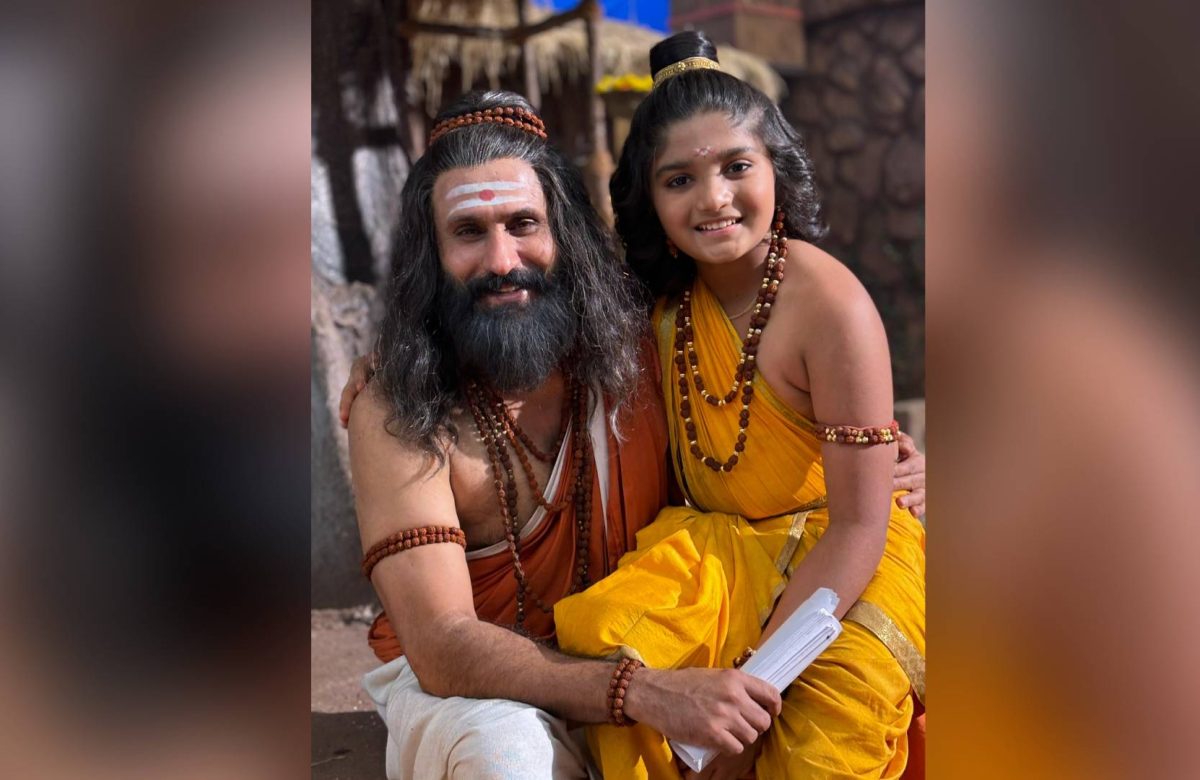 “It shows how a guru not only teaches skills but also inspires his disciple to keep improving every single day” says Jiten Lalwani on how Dronacharya recognises Arjun’s dedication in Sony SAB’s Hastinapur Ke Veer